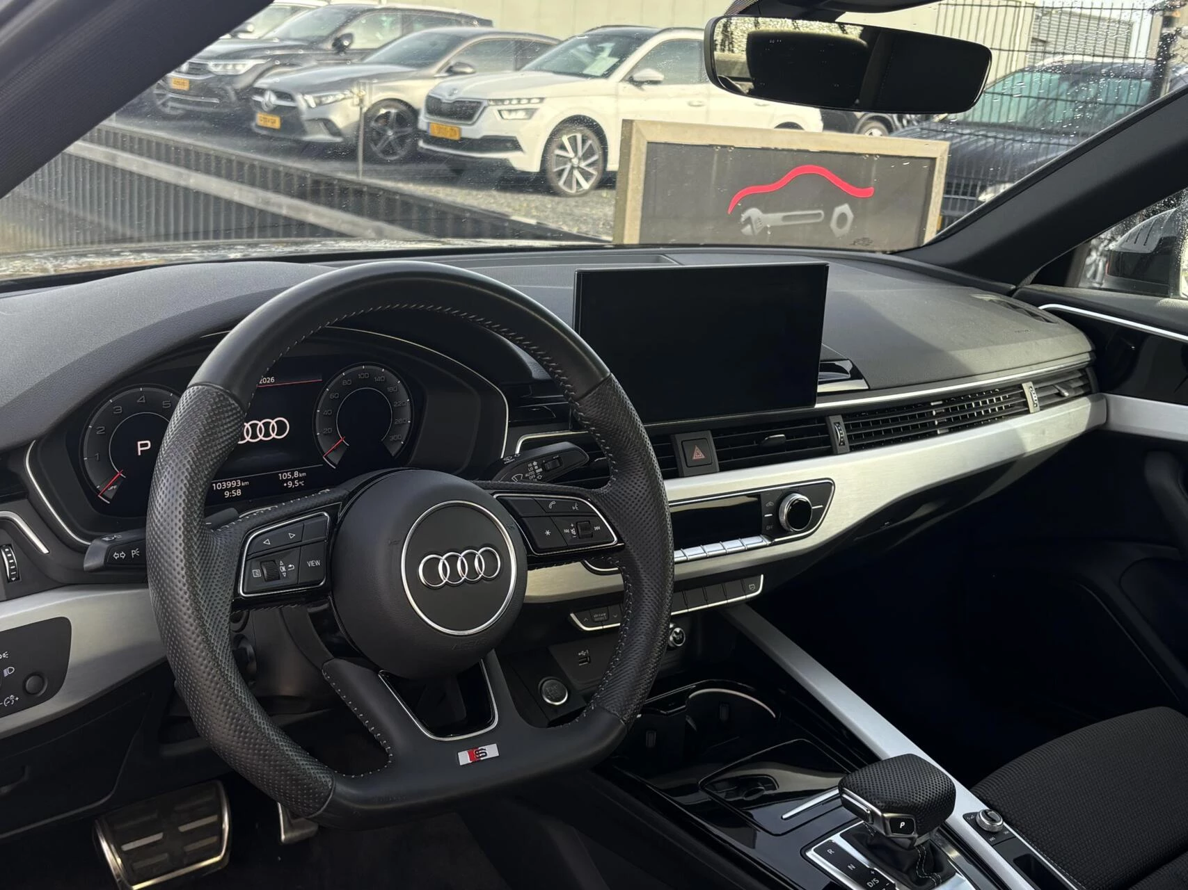 Hoofdafbeelding Audi A4