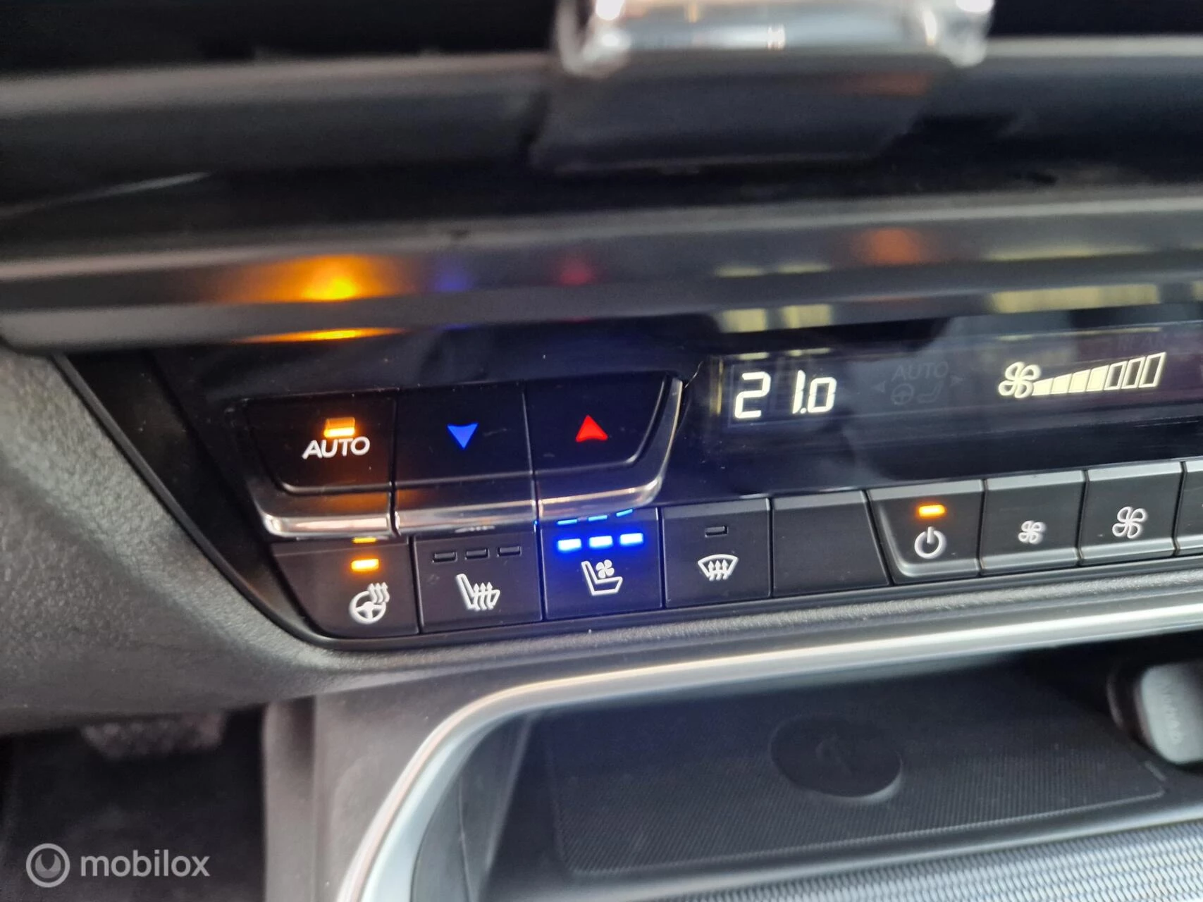 Hoofdafbeelding Mazda CX-60