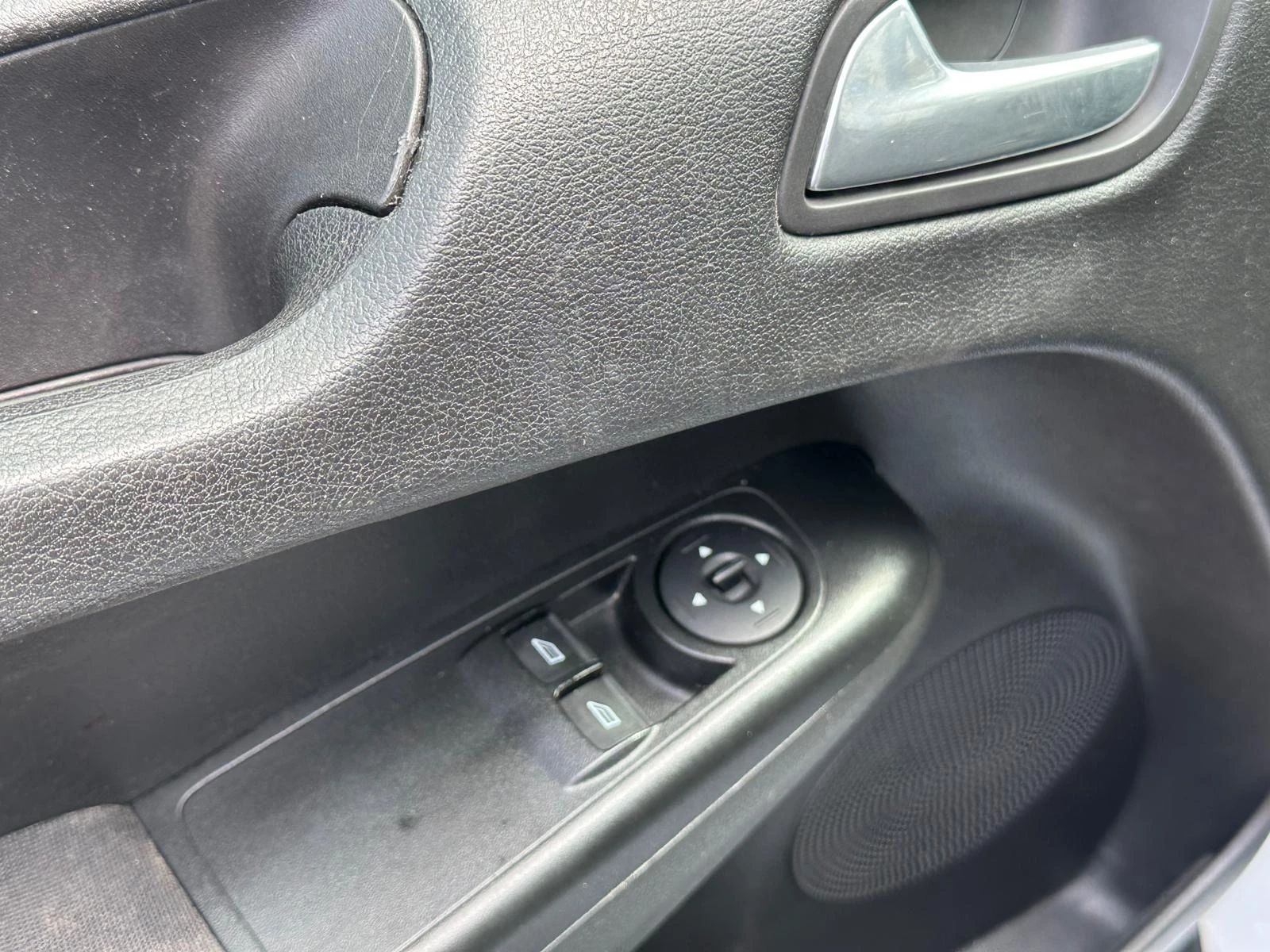 Hoofdafbeelding Ford Transit Courier