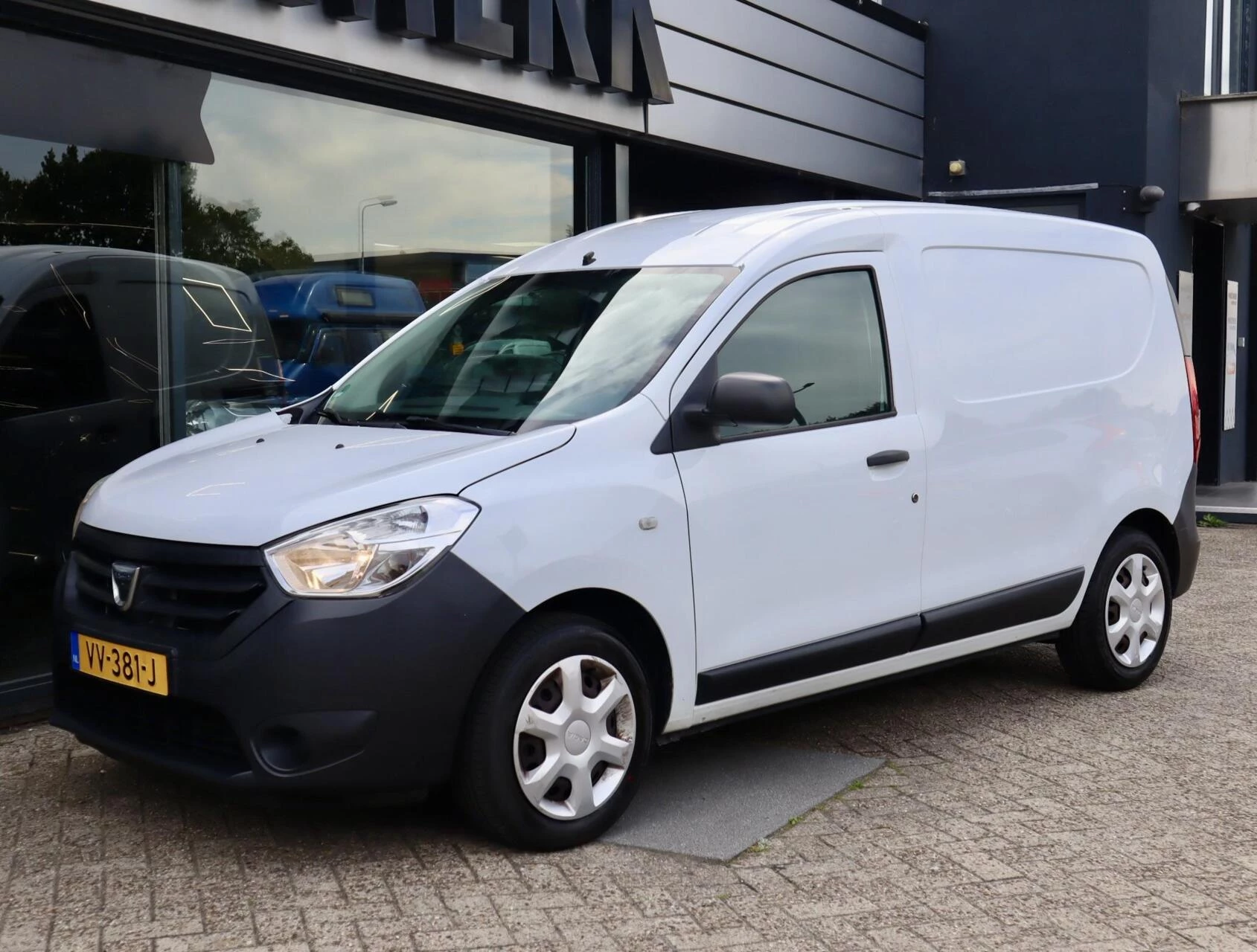 Hoofdafbeelding Dacia Dokker