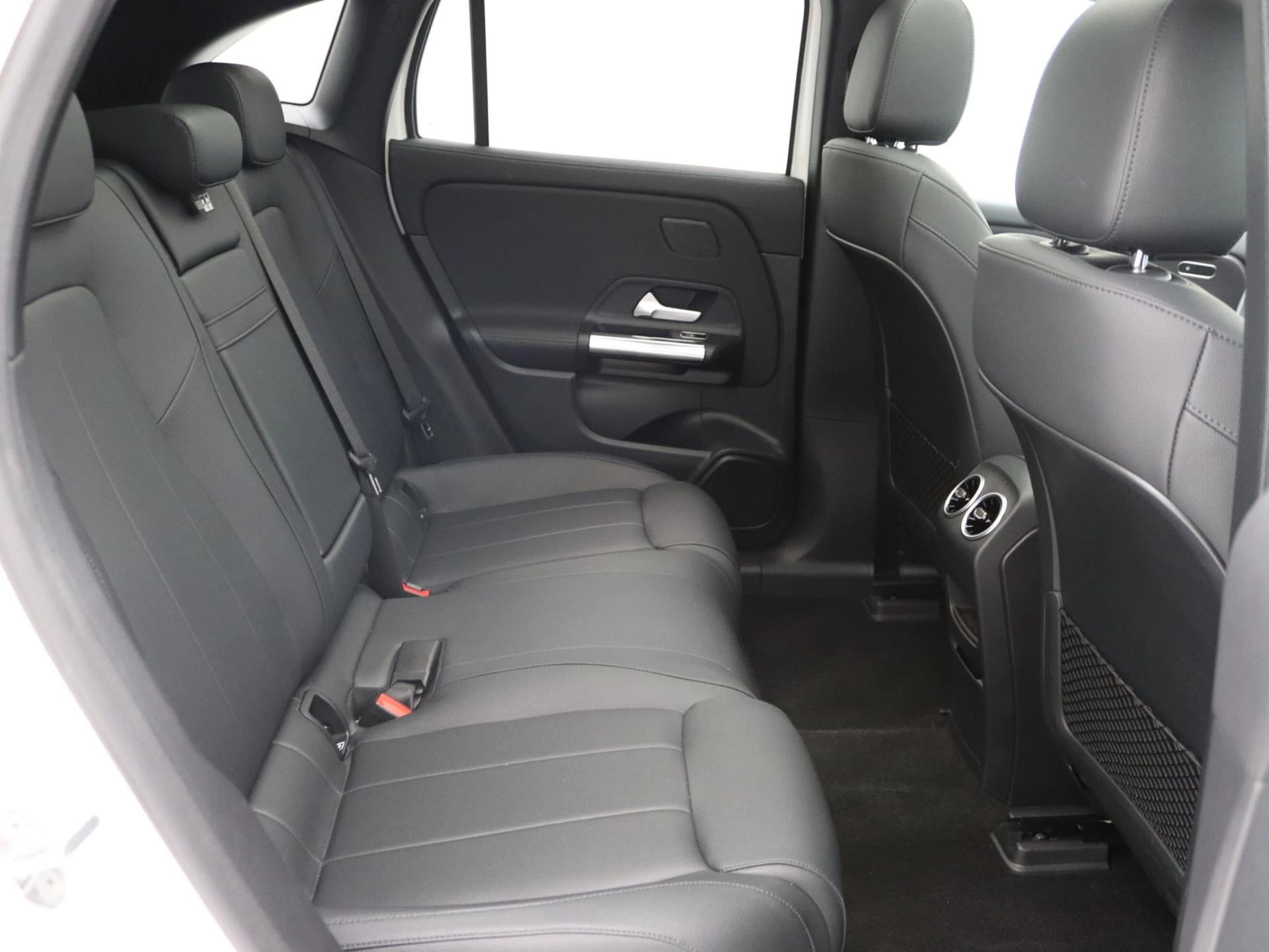 Hoofdafbeelding Mercedes-Benz EQA