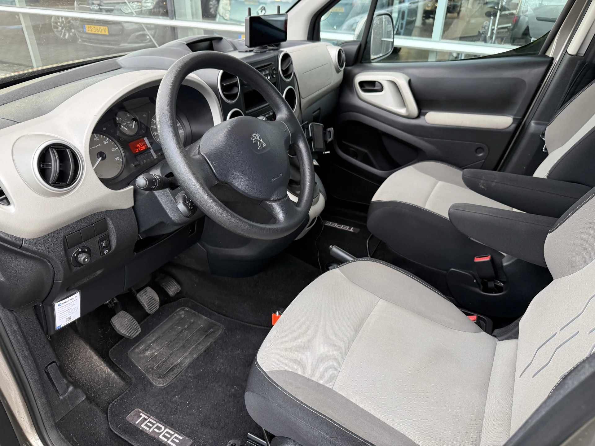 Hoofdafbeelding Peugeot Partner