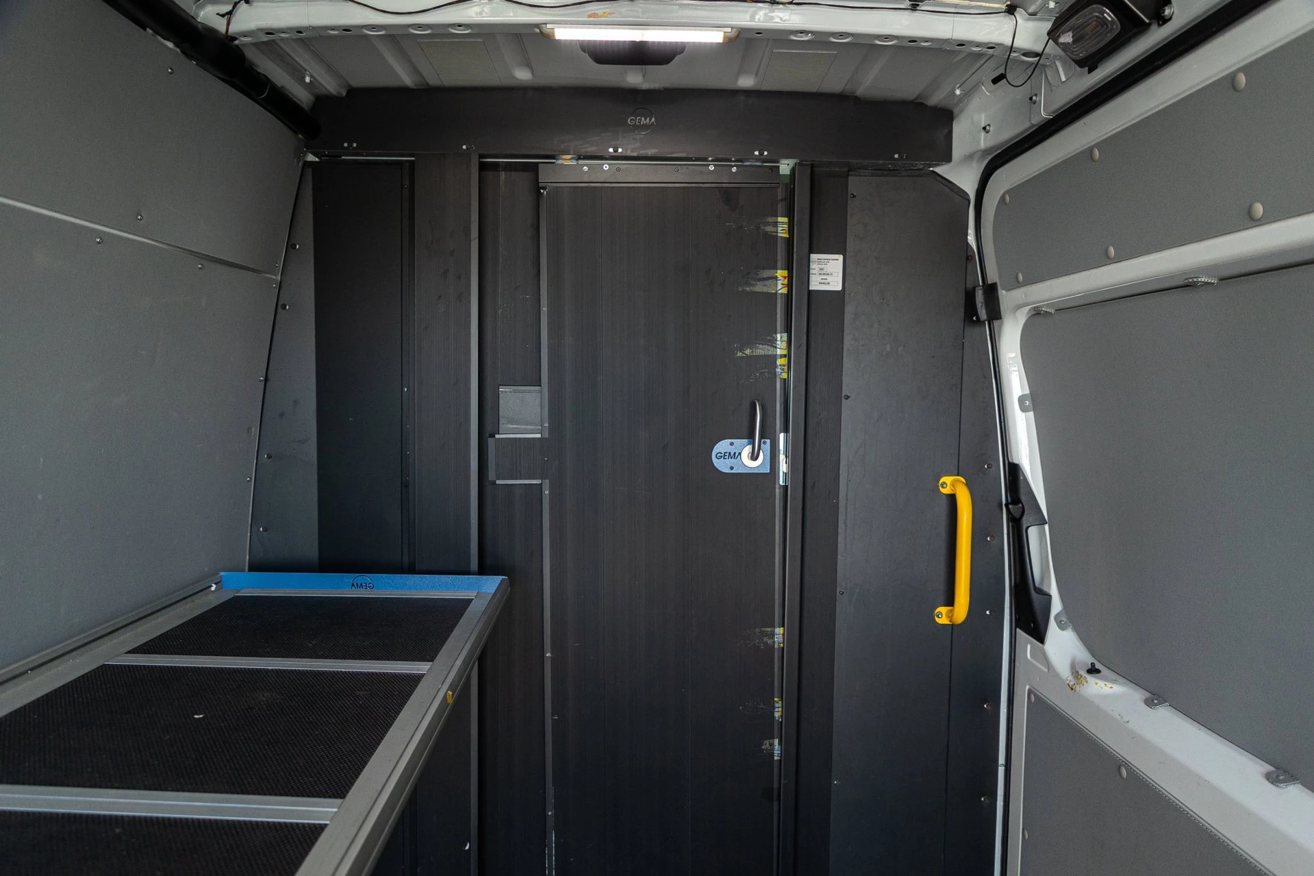 Hoofdafbeelding Mercedes-Benz eSprinter