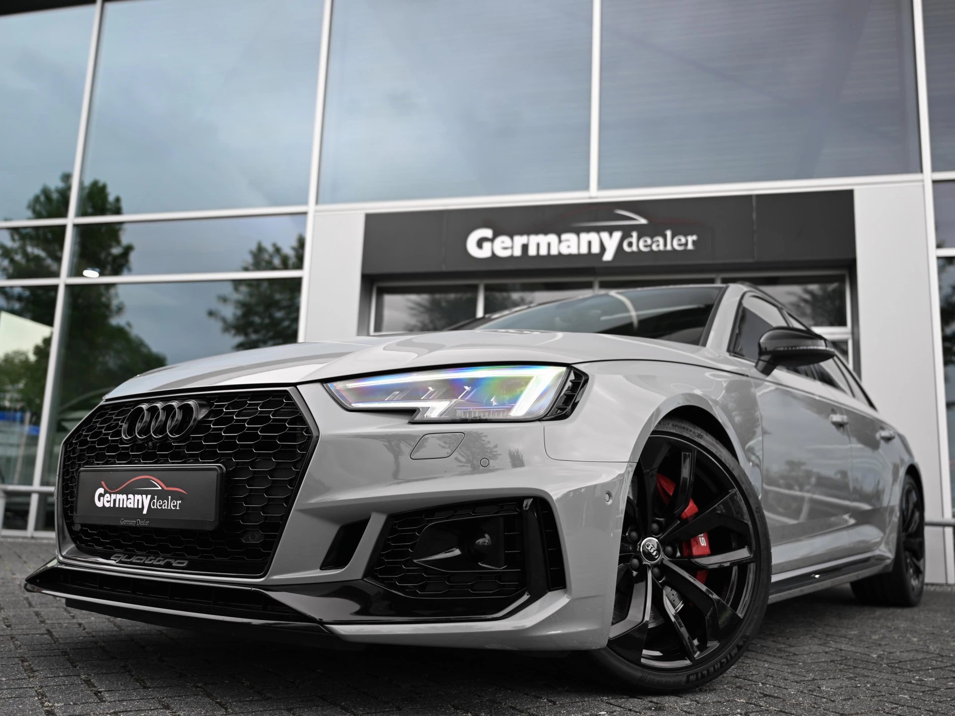 Hoofdafbeelding Audi RS4