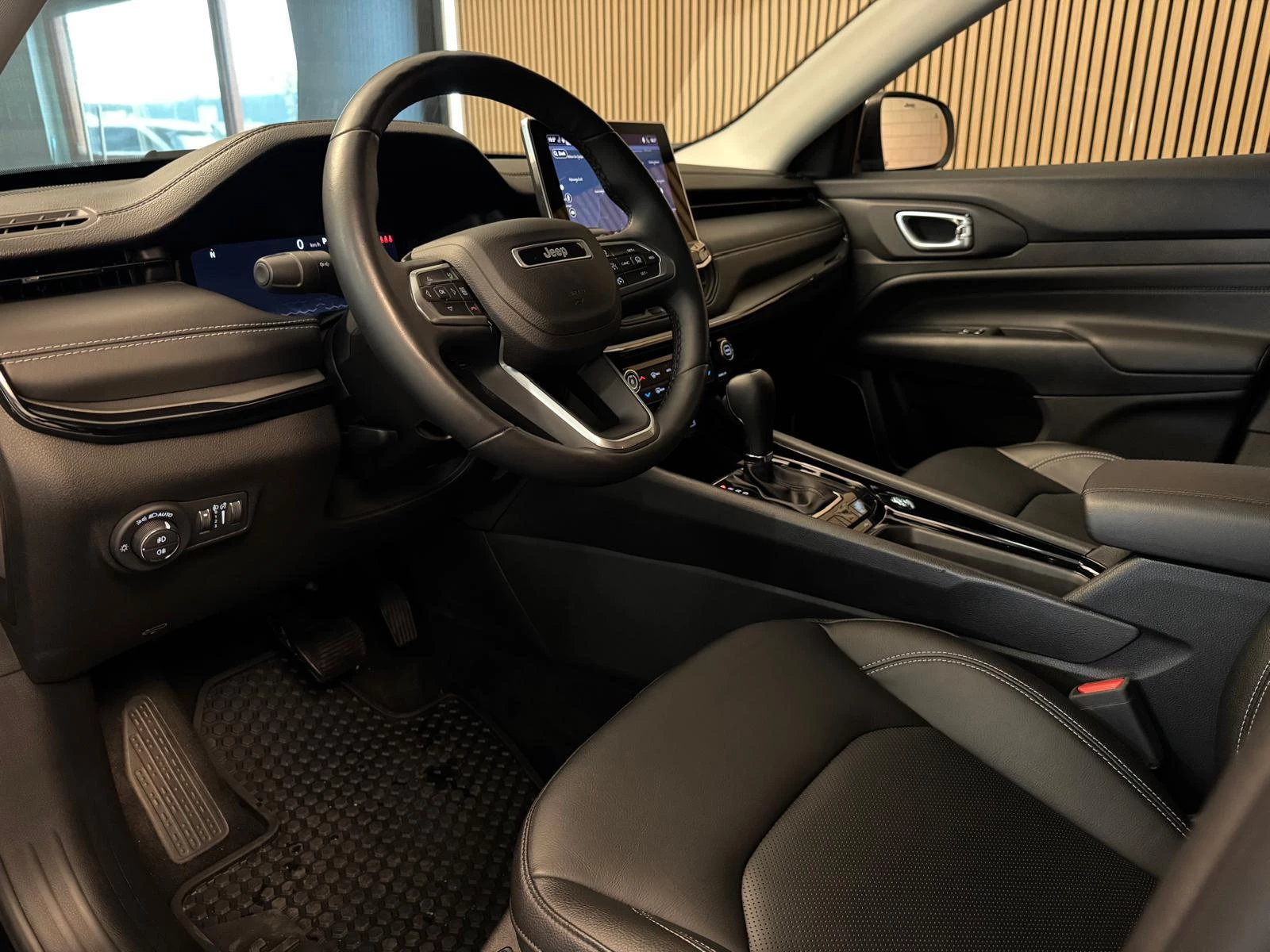 Hoofdafbeelding Jeep Compass