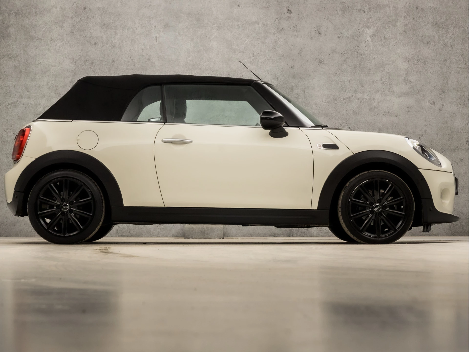 Hoofdafbeelding MINI Cooper Cabrio