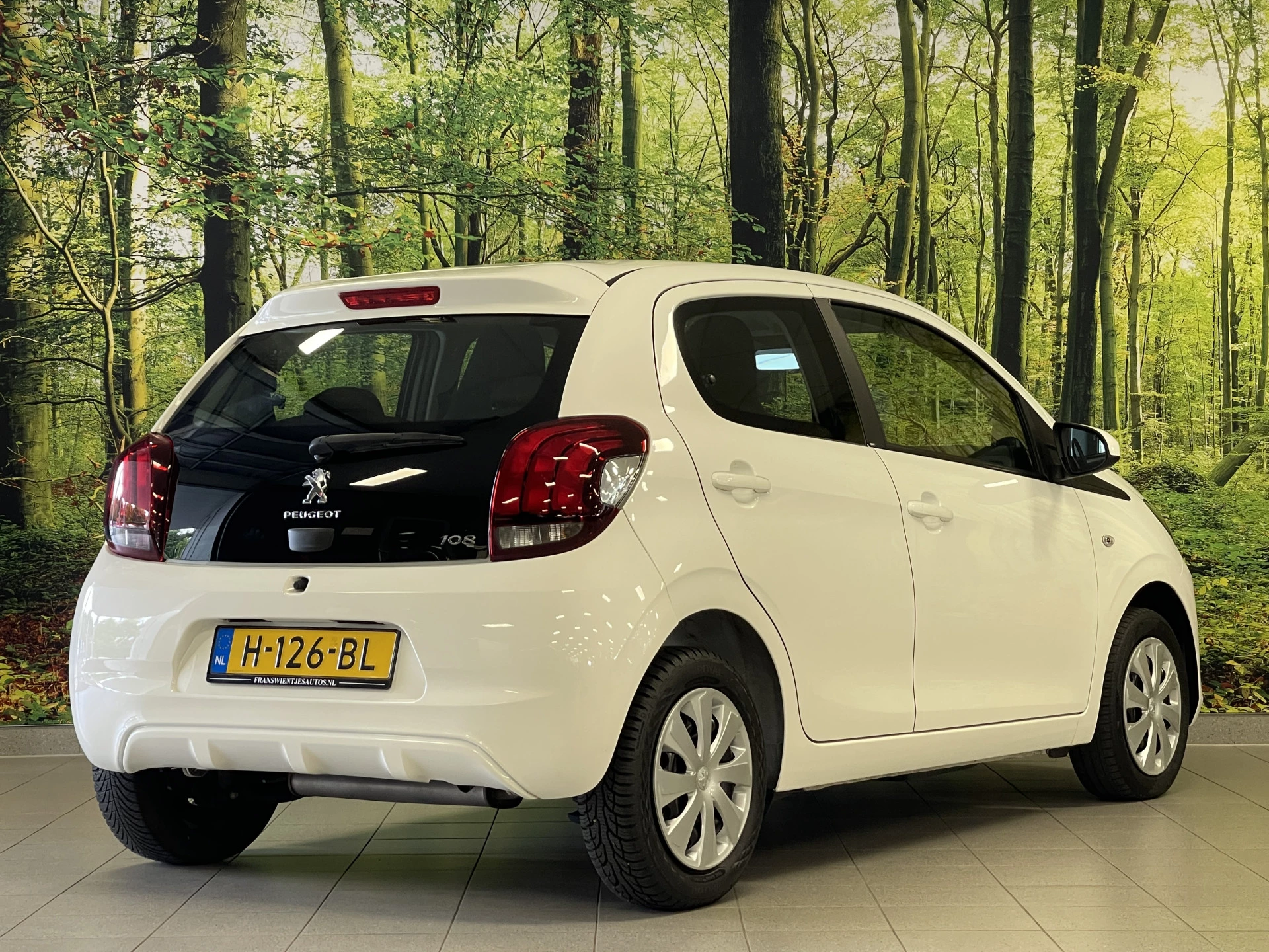 Hoofdafbeelding Peugeot 108