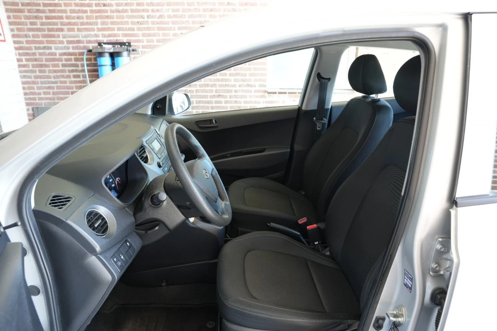 Hoofdafbeelding Hyundai i10