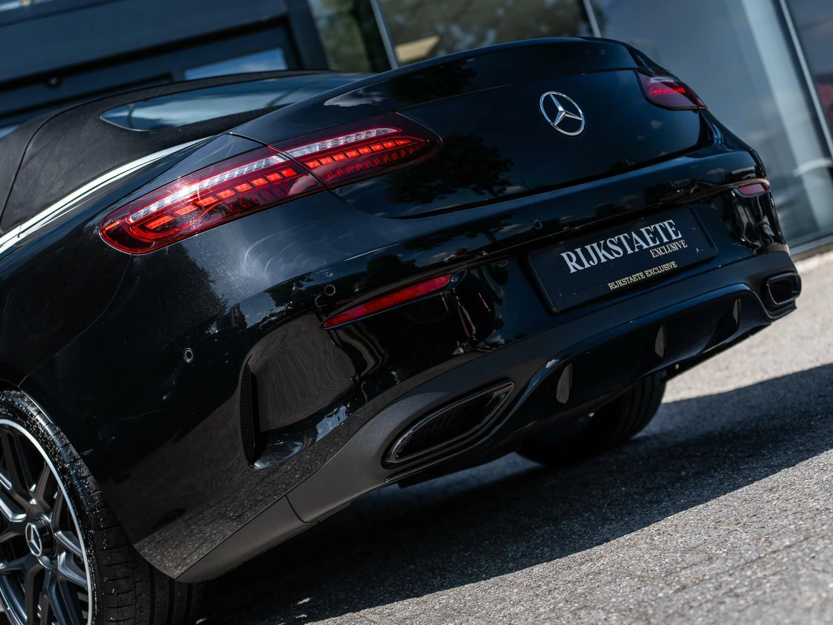 Hoofdafbeelding Mercedes-Benz E-Klasse