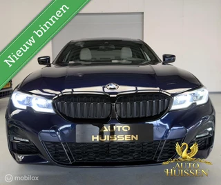 BMW 3-serie 330e M Pano HeadUp Keyless Laser Harman/Kardon