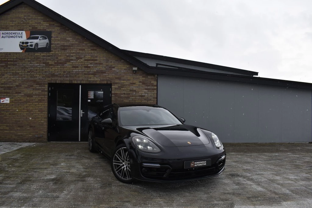 Hoofdafbeelding Porsche Panamera