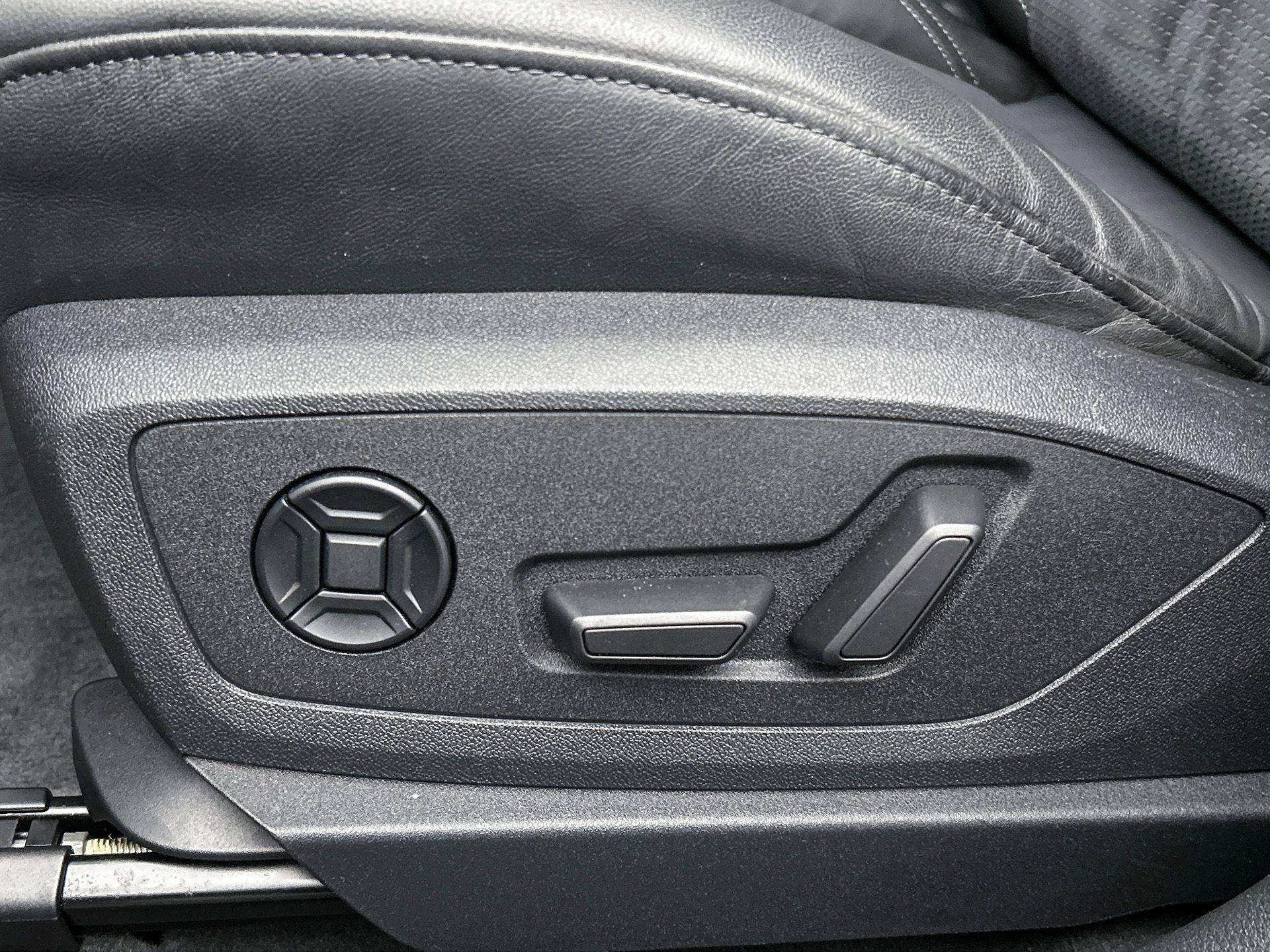 Hoofdafbeelding Audi Q8 e-tron
