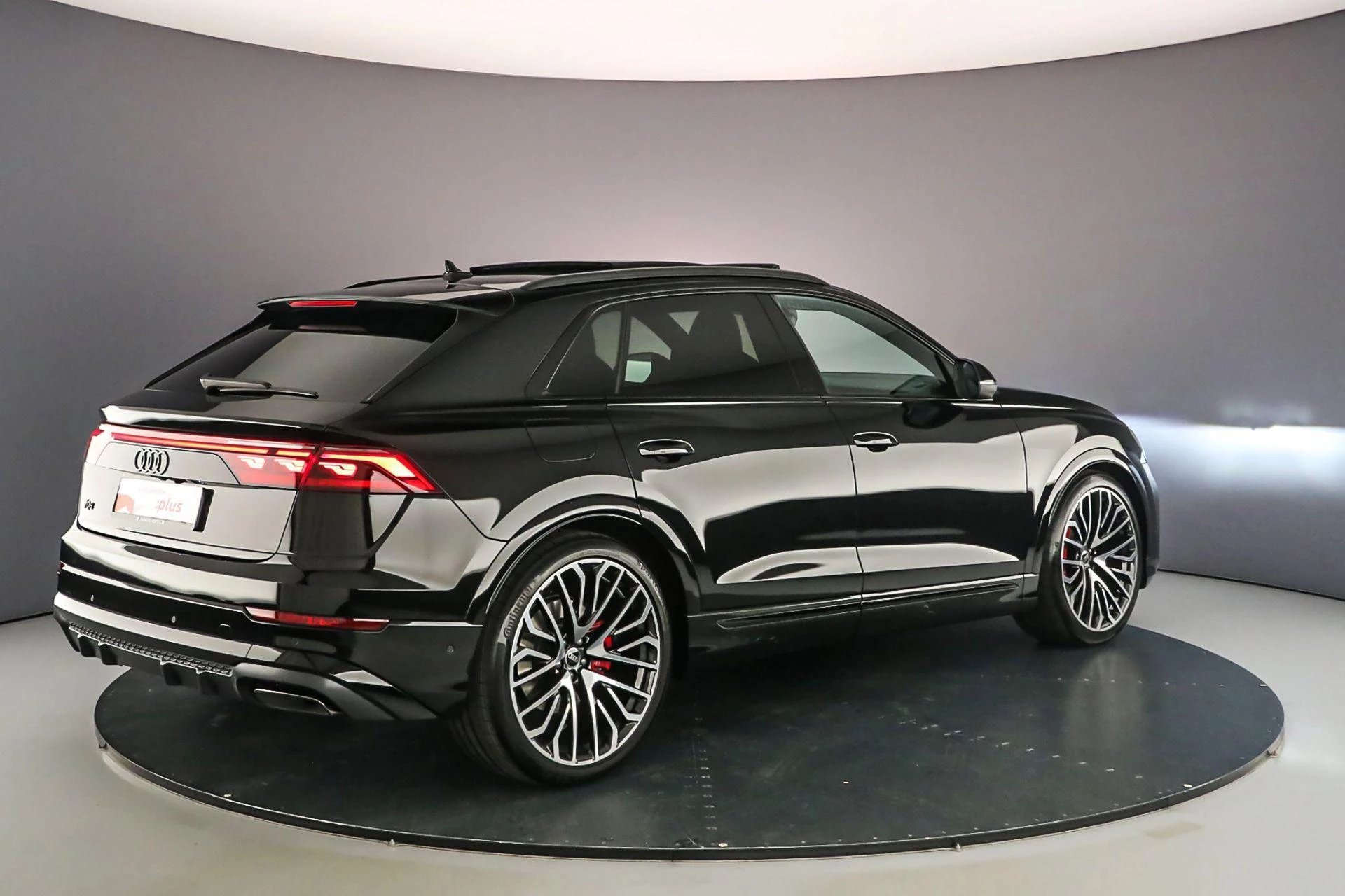 Hoofdafbeelding Audi Q8