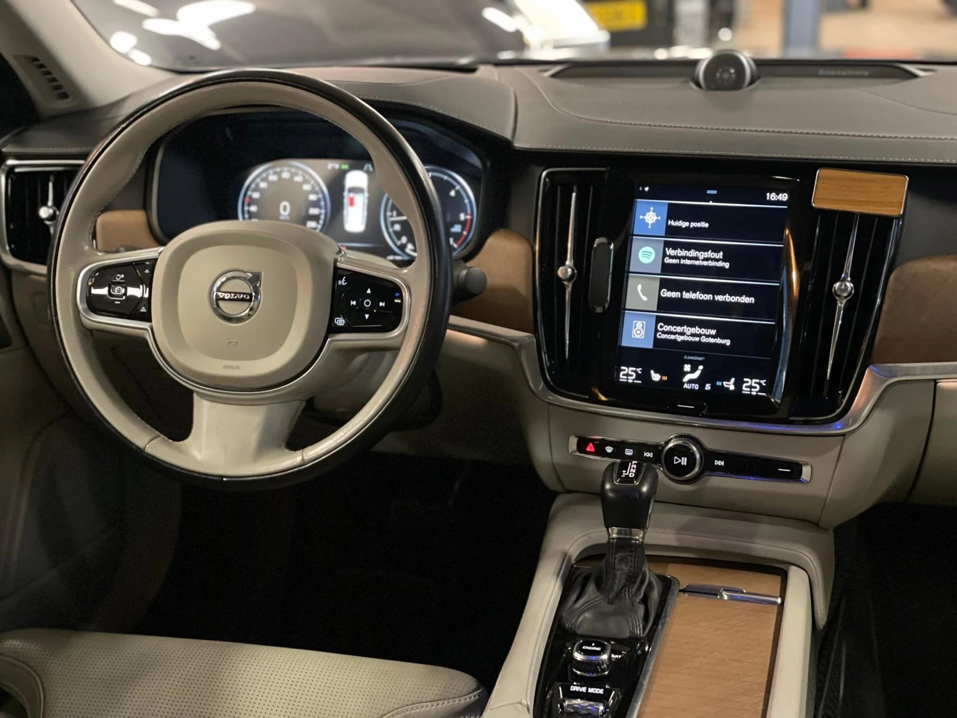 Hoofdafbeelding Volvo S90