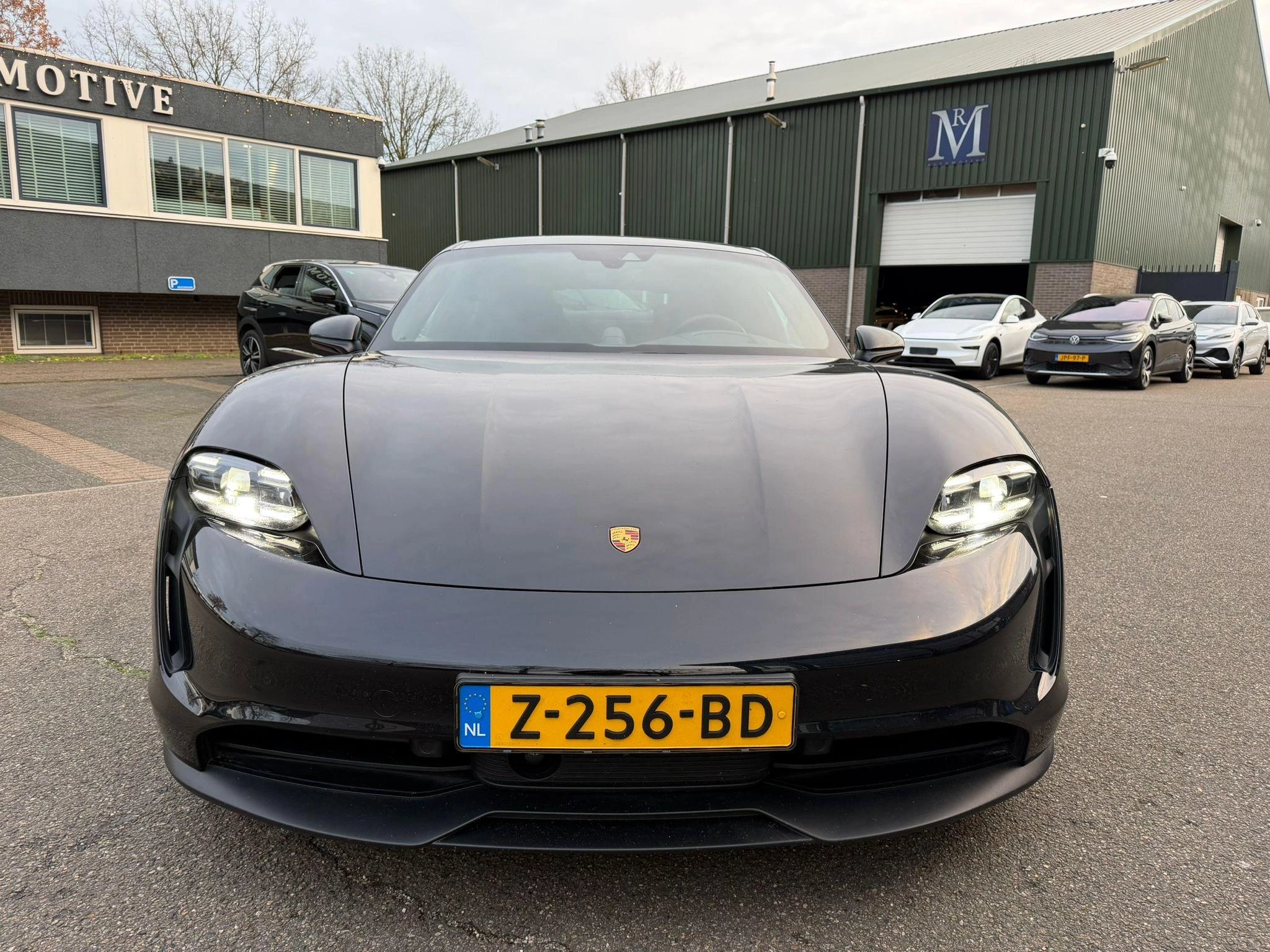 Hoofdafbeelding Porsche Taycan