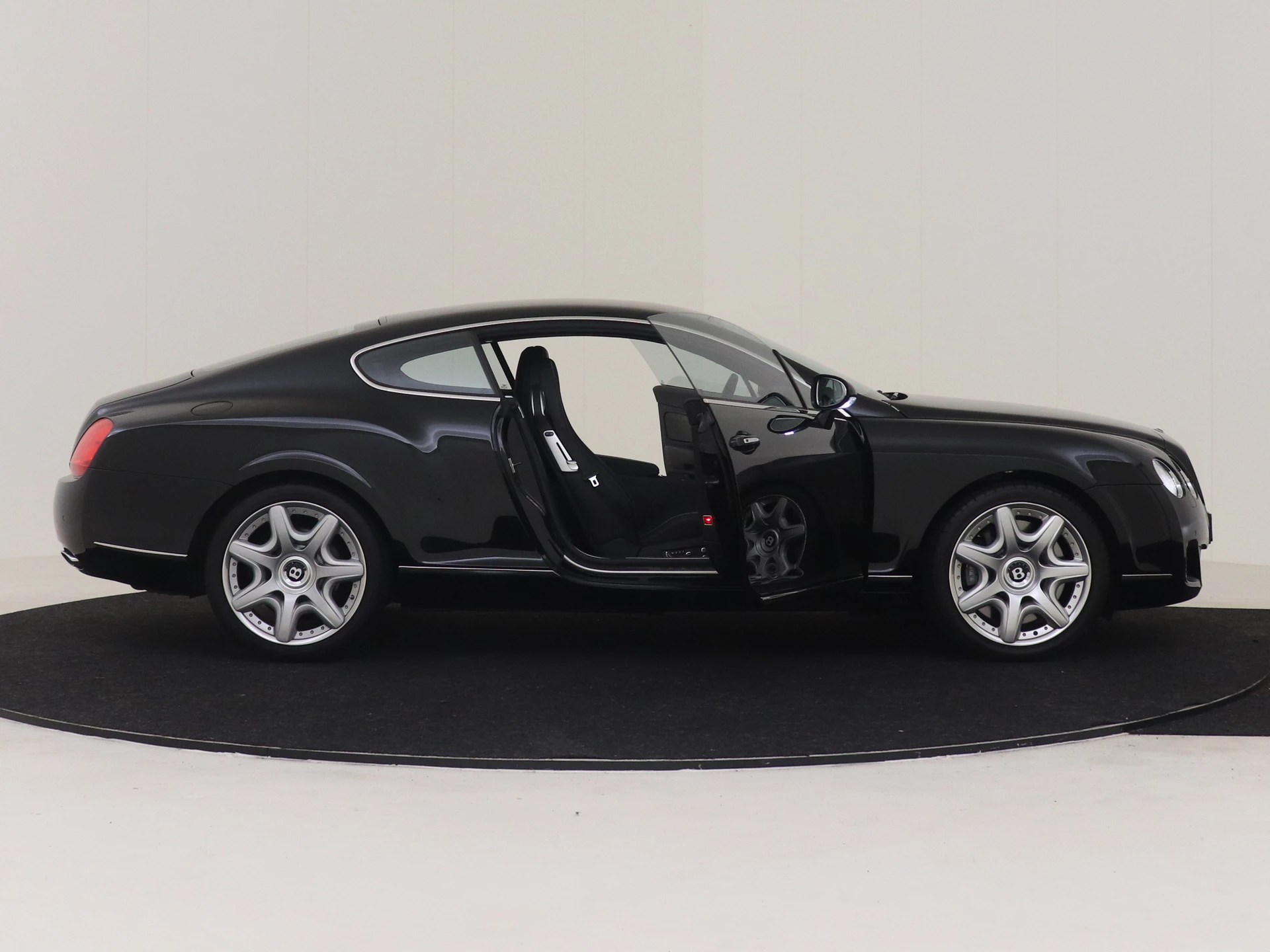 Hoofdafbeelding Bentley Continental GT