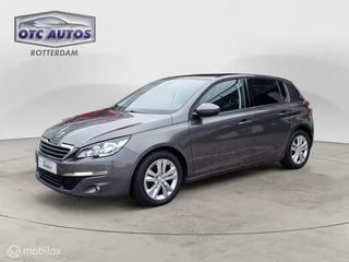 Peugeot 308 1.2 PureTech Blue Lease Executive met Panorama dak navigatie climat control