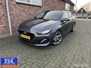 Hoofdafbeelding Hyundai i30 Hyundai i30 1.4 T-GDI Premium