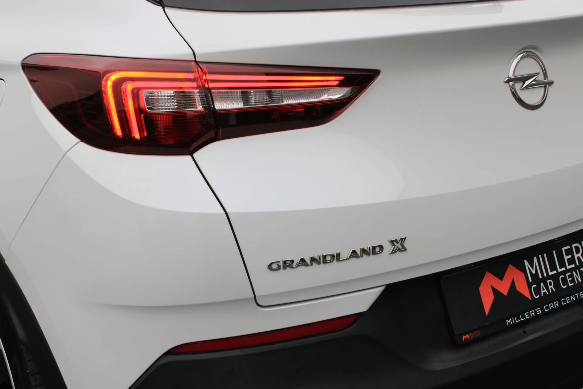 Hoofdafbeelding Opel Grandland X