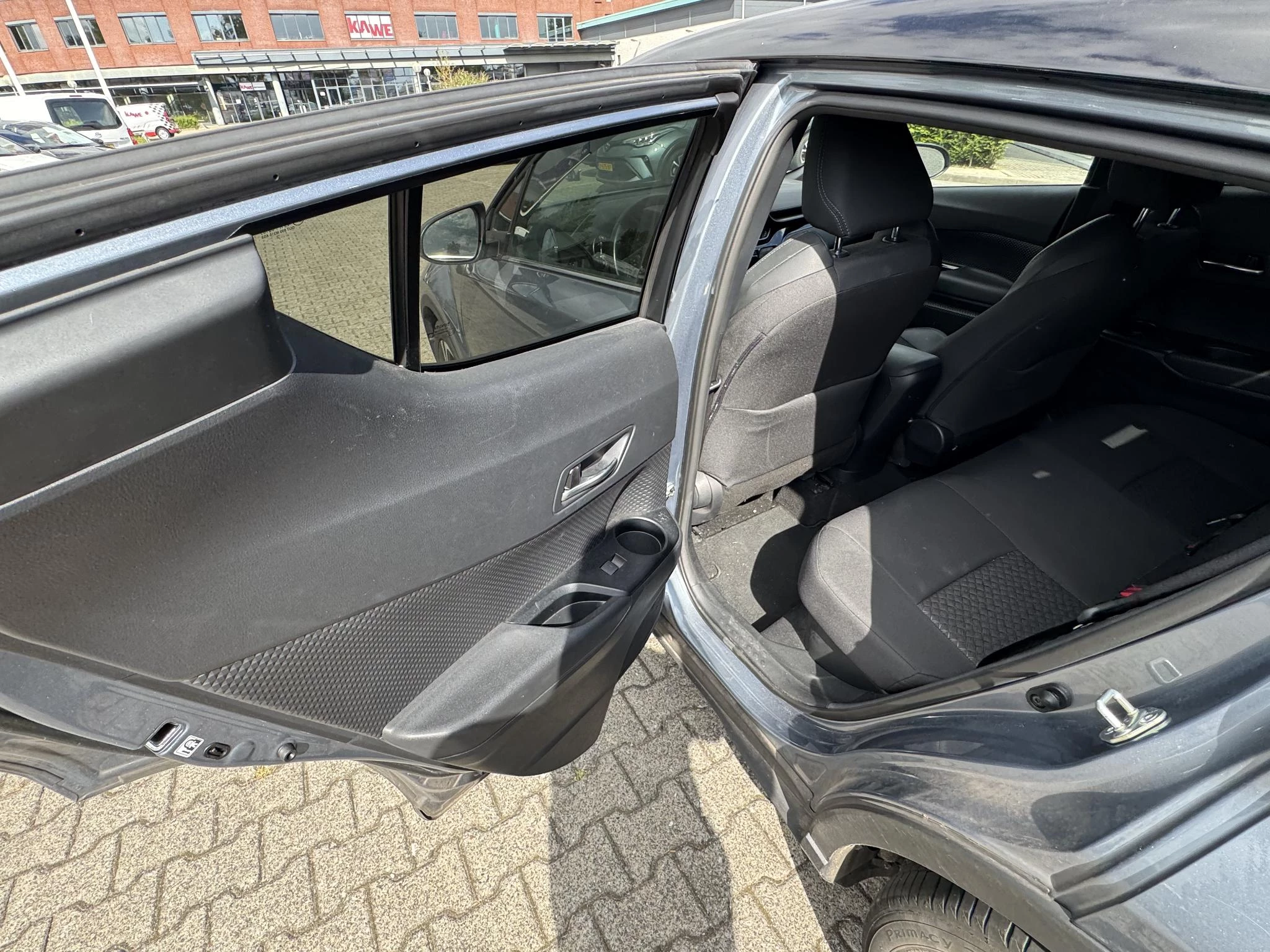 Hoofdafbeelding Toyota C-HR