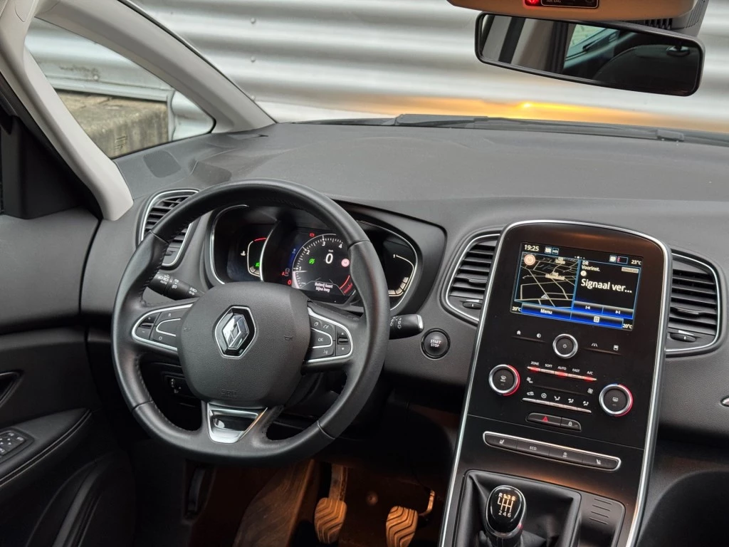 Hoofdafbeelding Renault Scénic
