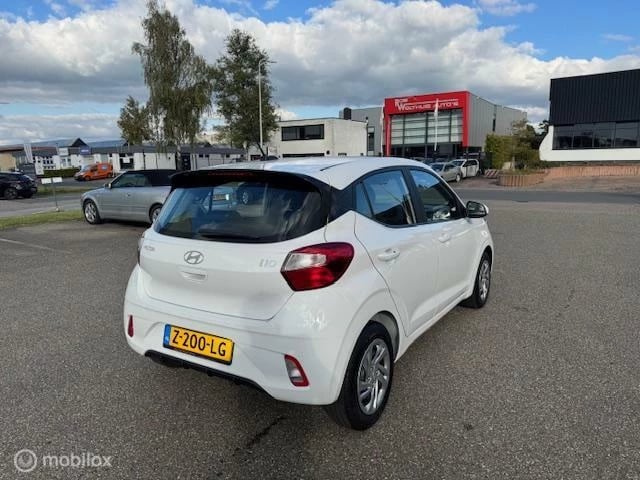 Hoofdafbeelding Hyundai i10