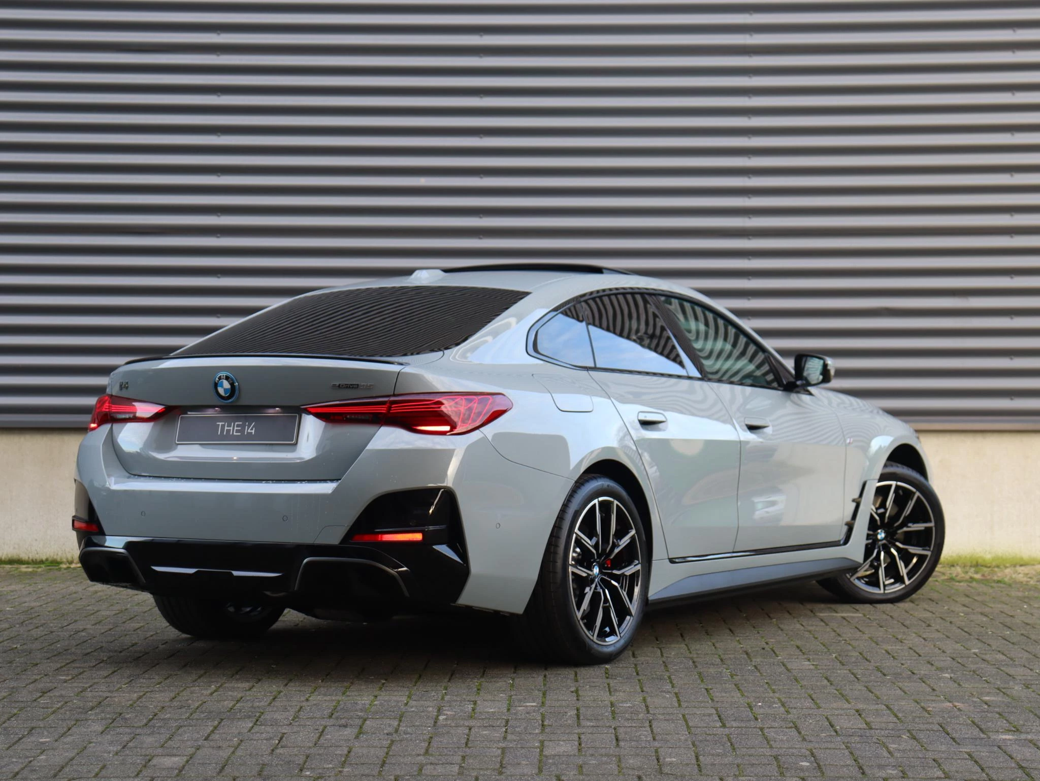 Hoofdafbeelding BMW i4