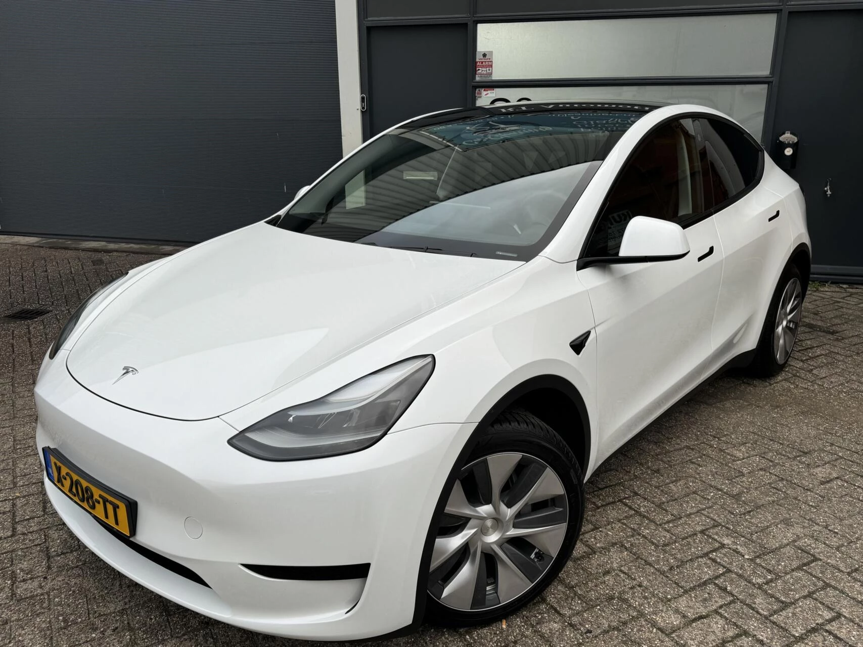 Hoofdafbeelding Tesla Model Y