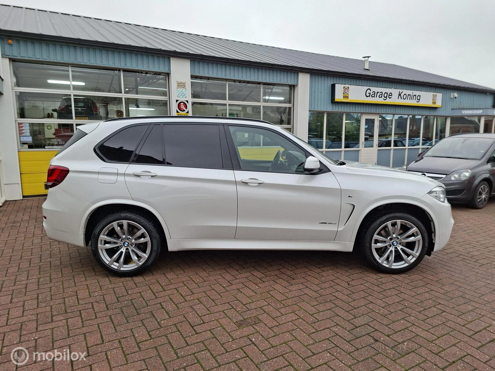 Hoofdafbeelding BMW X5