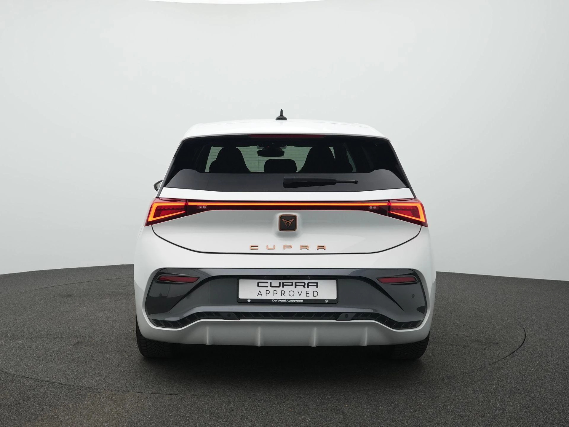 Hoofdafbeelding CUPRA Born