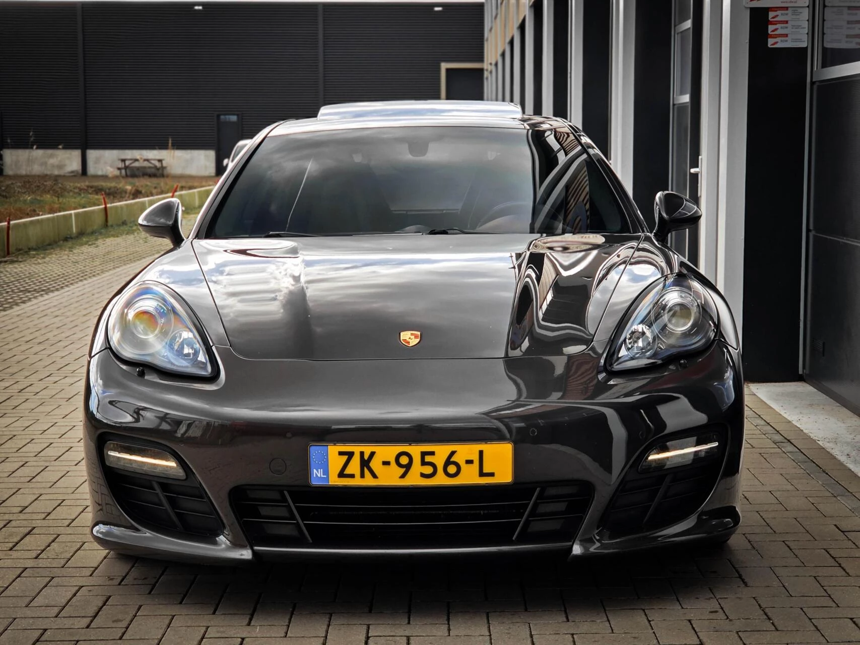 Hoofdafbeelding Porsche Panamera