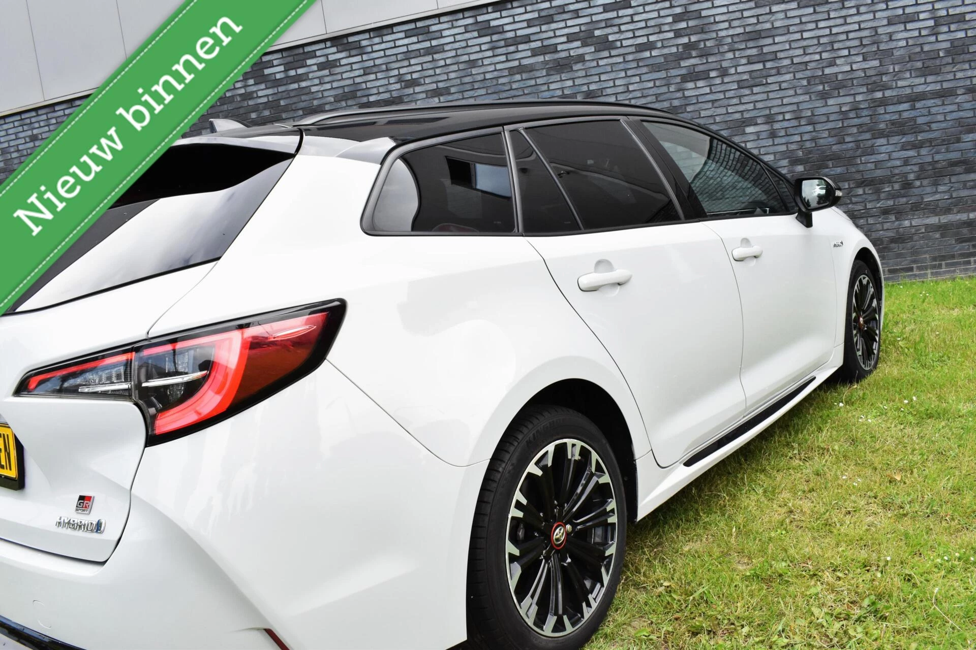 Hoofdafbeelding Toyota Corolla Touring Sports