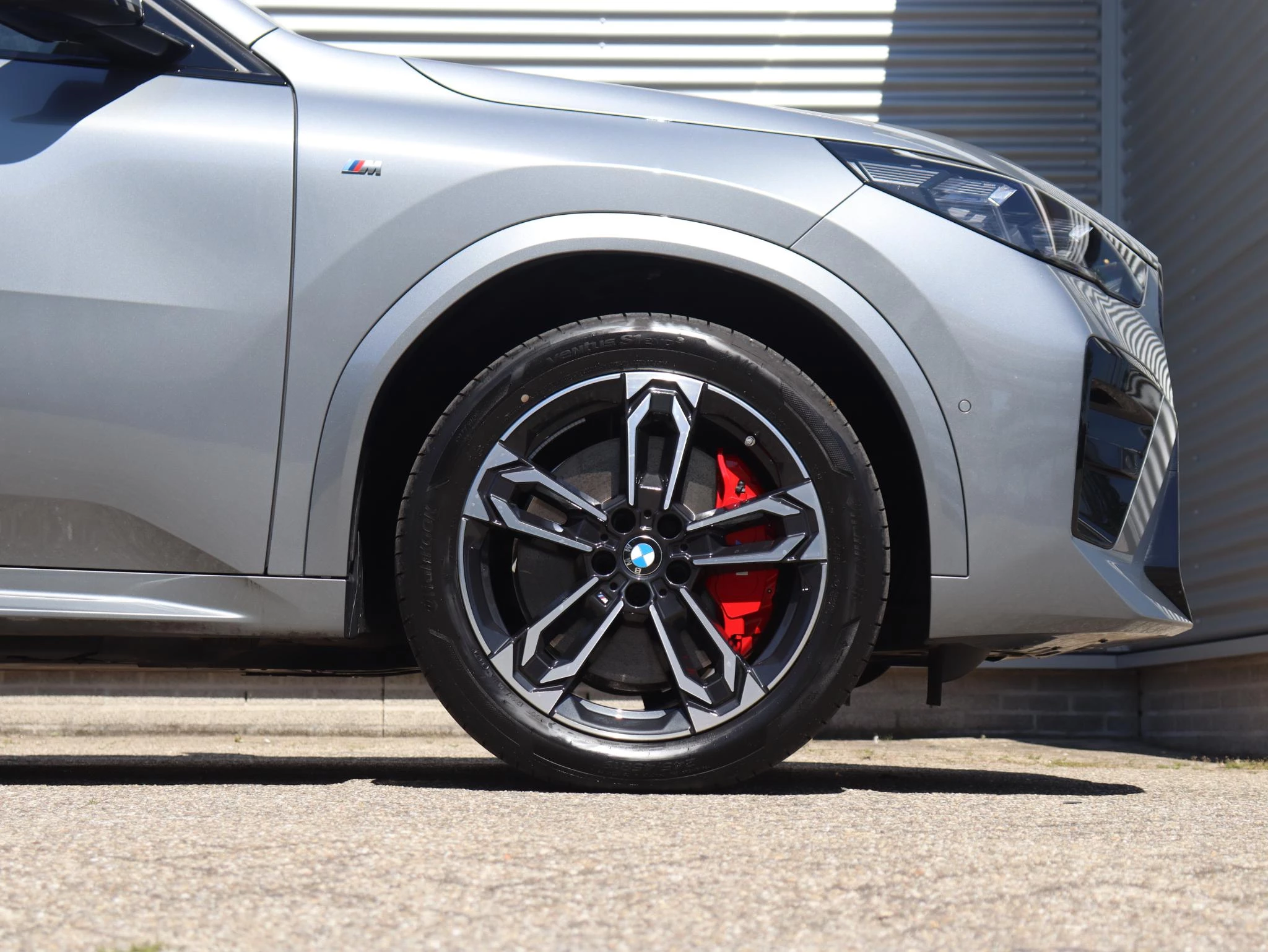 Hoofdafbeelding BMW iX2