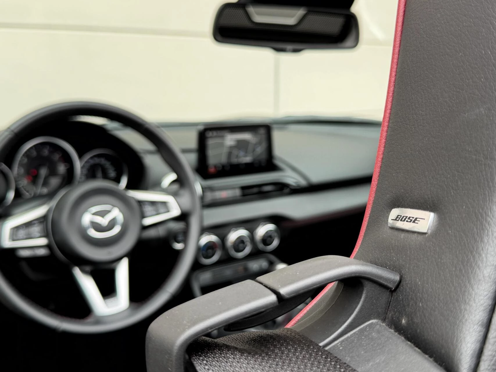 Hoofdafbeelding Mazda MX-5