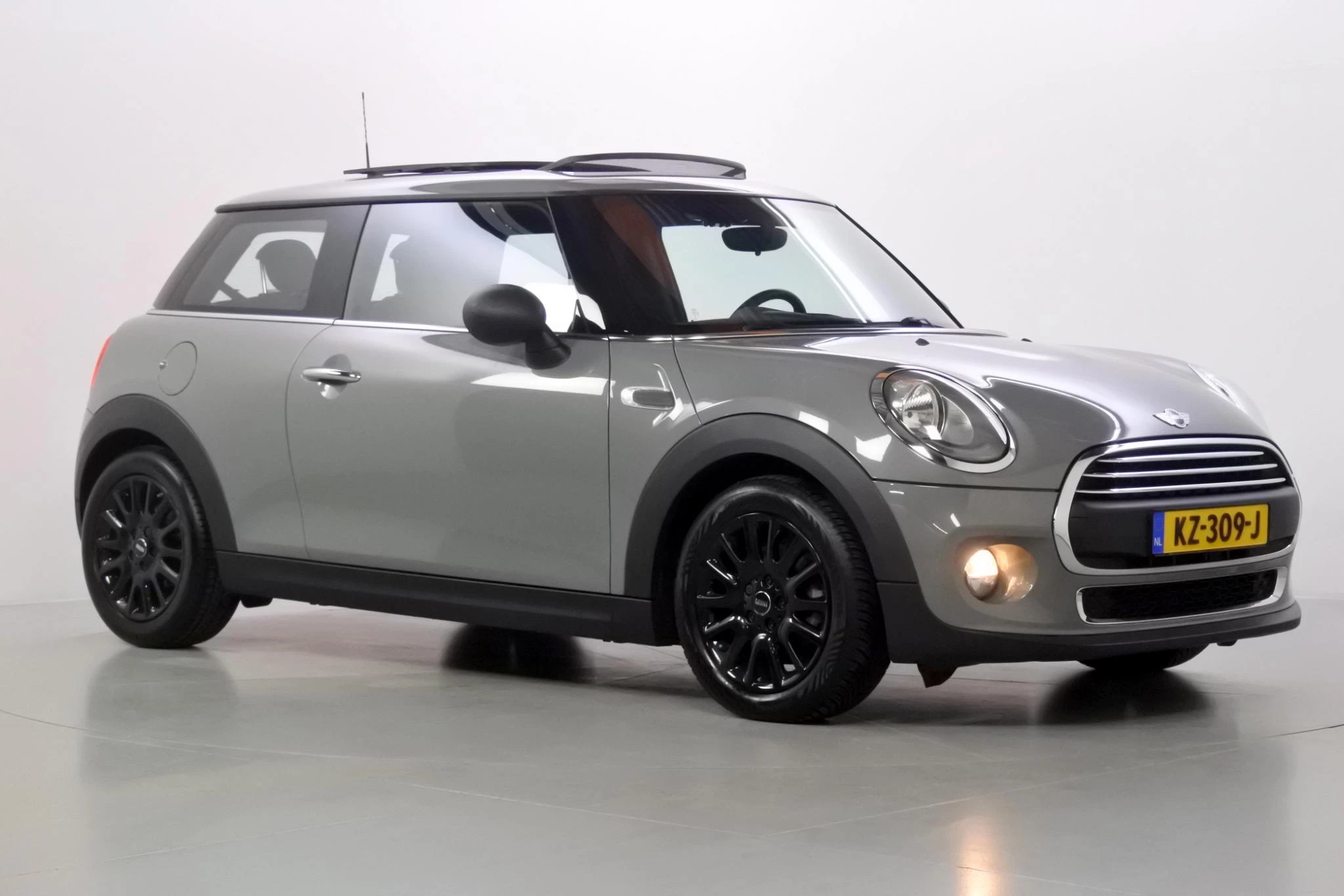 Hoofdafbeelding MINI One