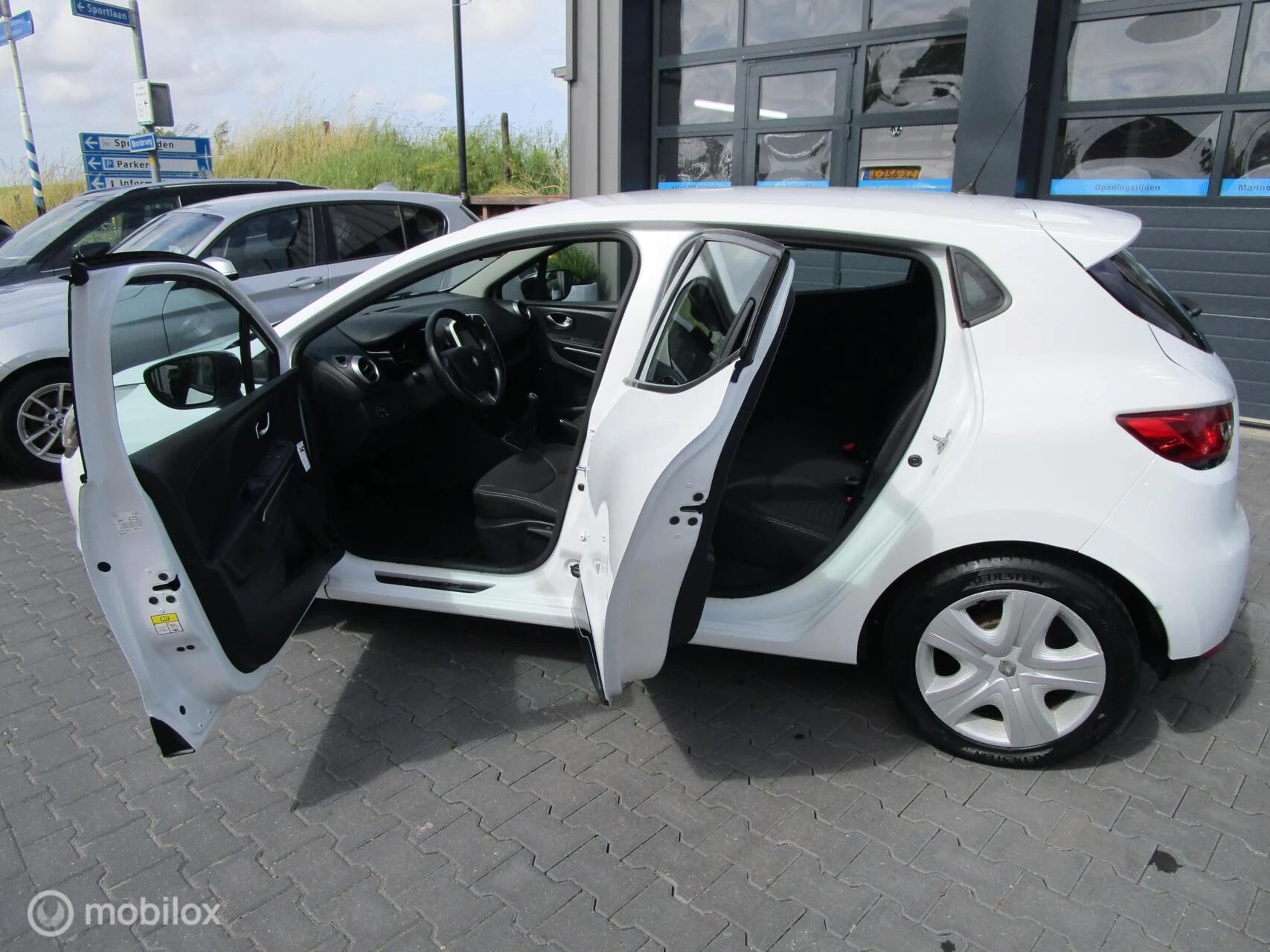 Hoofdafbeelding Renault Clio