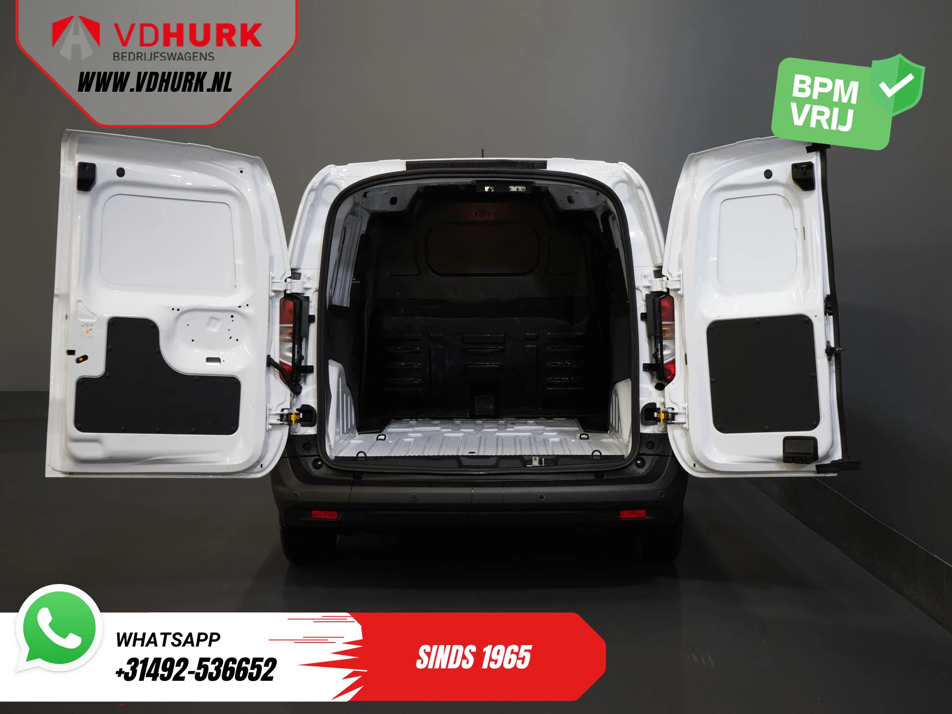 Hoofdafbeelding Ford Transit Courier