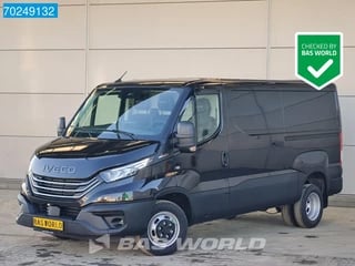 Iveco Daily 35C21 3.0L Automaat Laag dak L2H1 Uniek! LED Trekhaak Navi ACC 9m3 Airco Trekhaak