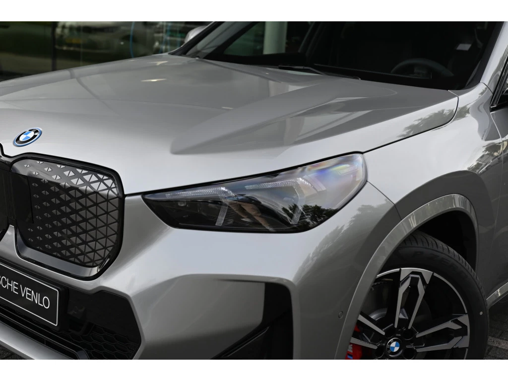 Hoofdafbeelding BMW iX1