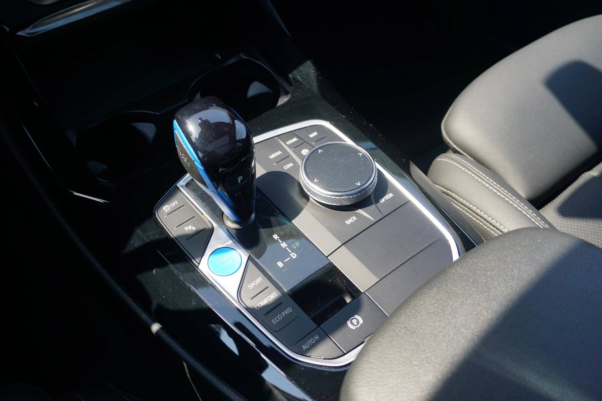 Hoofdafbeelding BMW iX3