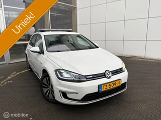 Volkswagen e-Golf Met zwaailicht