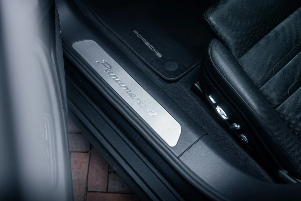 Hoofdafbeelding Porsche Panamera
