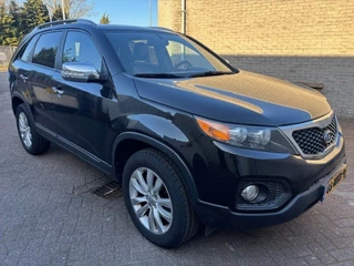 Hoofdafbeelding Kia Sorento Kia Sorento ATTRACT 2WD