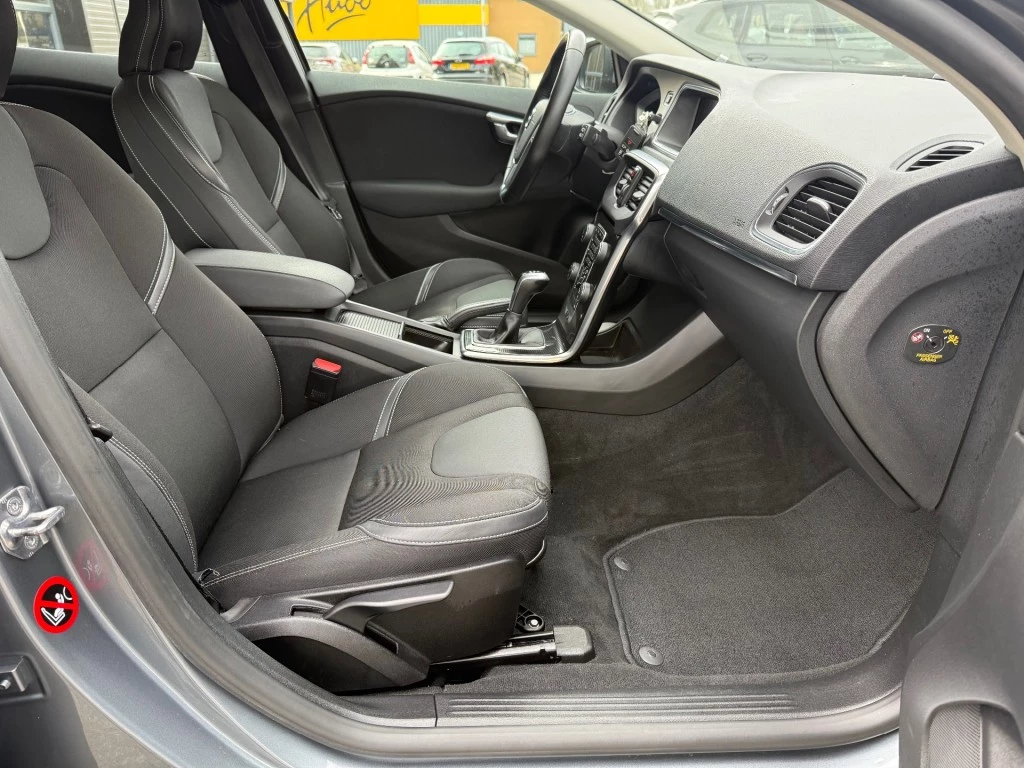 Hoofdafbeelding Volvo V40