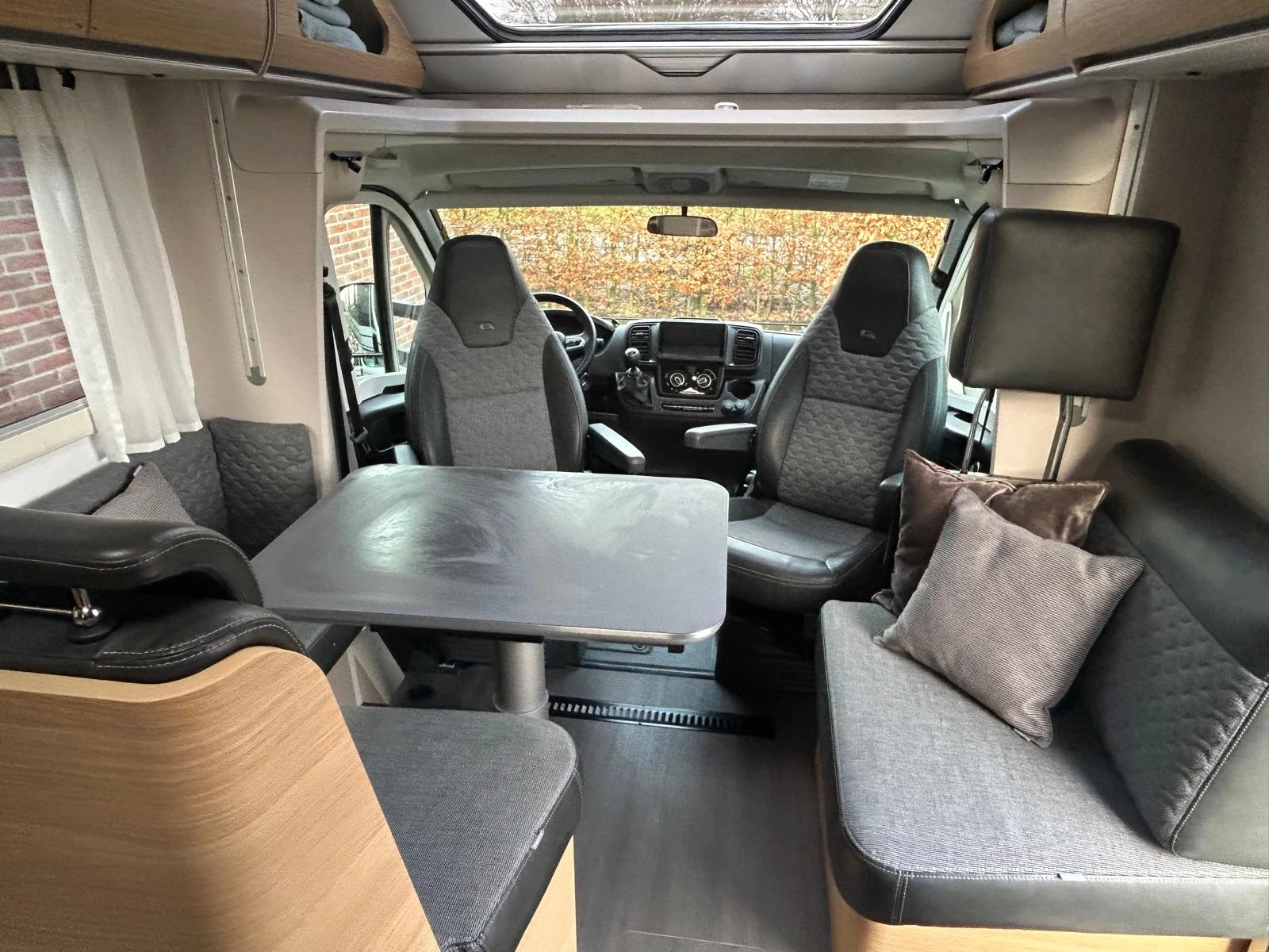 Hoofdafbeelding Adria MATRIX 670SL