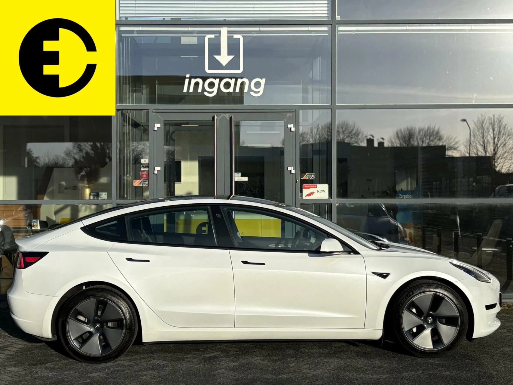 Hoofdafbeelding Tesla Model 3