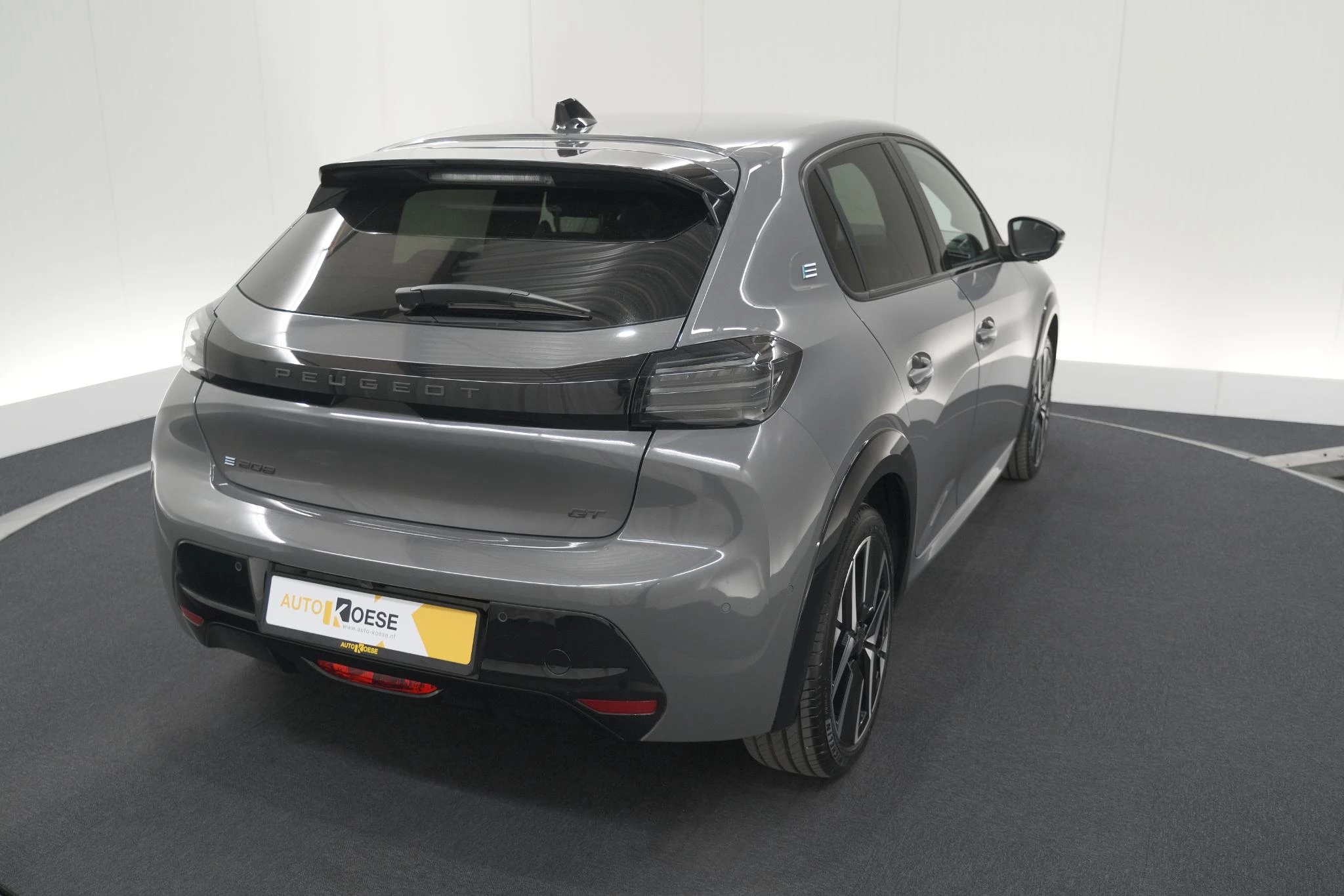 Hoofdafbeelding Peugeot e-208