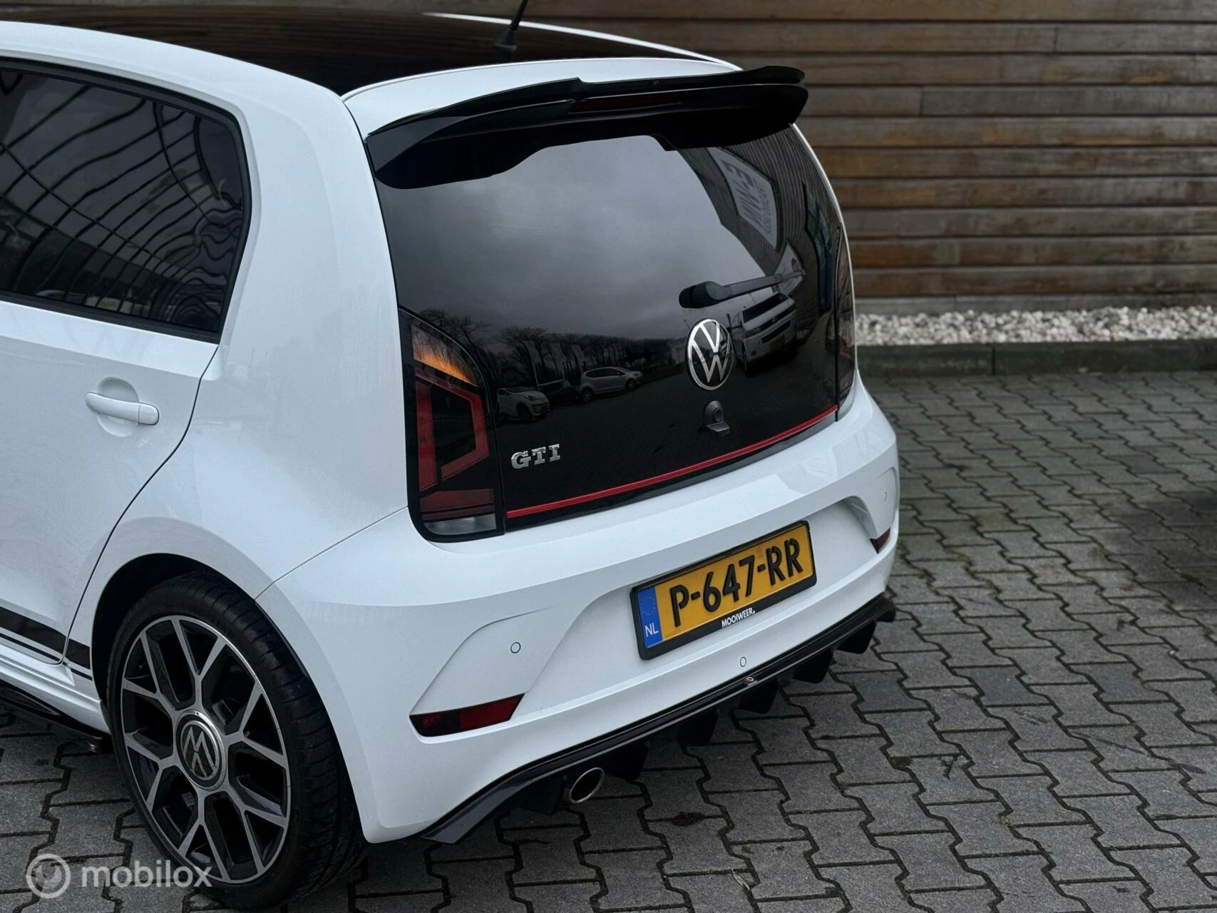 Hoofdafbeelding Volkswagen up!