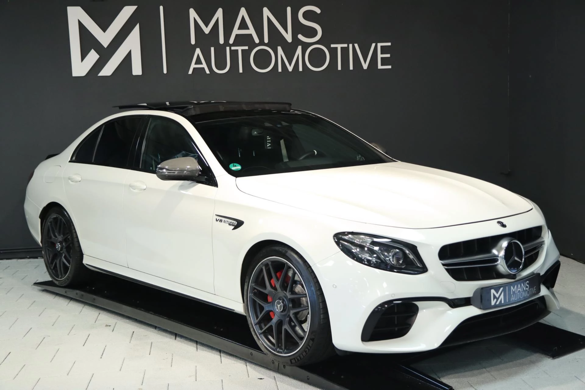 Hoofdafbeelding Mercedes-Benz E-Klasse