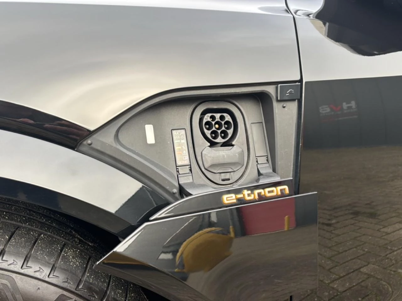 Hoofdafbeelding Audi e-tron